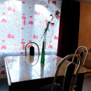 стол в большой комнате сдается часть дома таллин