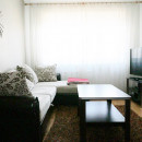 В аренду предлагается 2-комнатная квартира общей площадью 54 м., расположены в 5 минутах пешком от остановки и заправки.