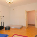 20 м2, в центре города, в пятикомнатной квартире