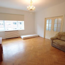 20 м2, в центре города, в пятикомнатной квартире