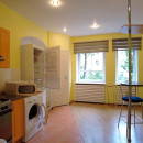 20 м2, в центре города, в пятикомнатной квартире