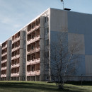 Turba alevik Продажа Загородная 1 - ком. квартира, 5 этаж , дом блок,балкон 5 м 2, сделан ремонт 3 года назад, окна выходят на лес, очень тихое место, поют птицы